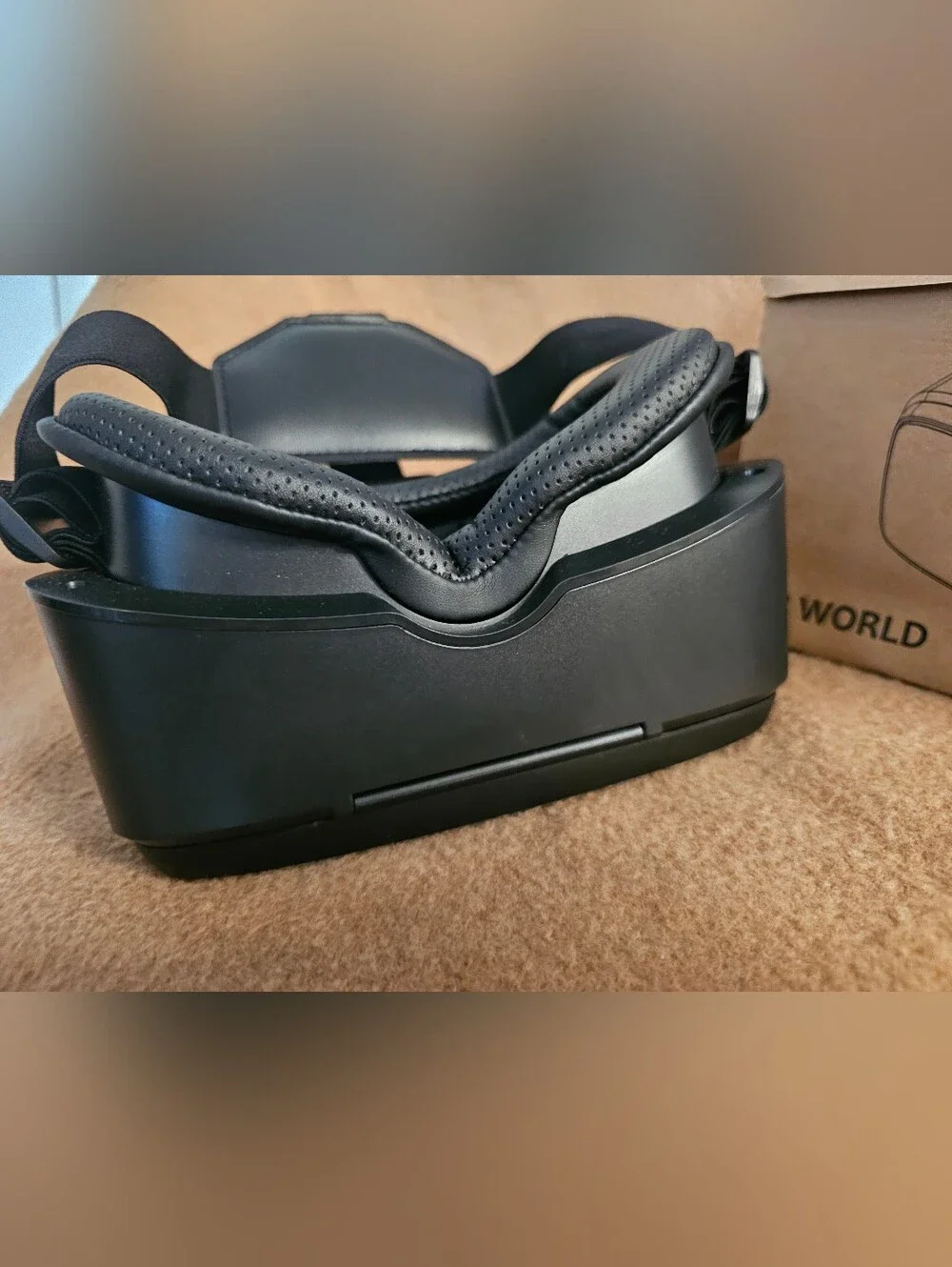 Black Smartphone VR Headset - Mobile Virtual Reality
